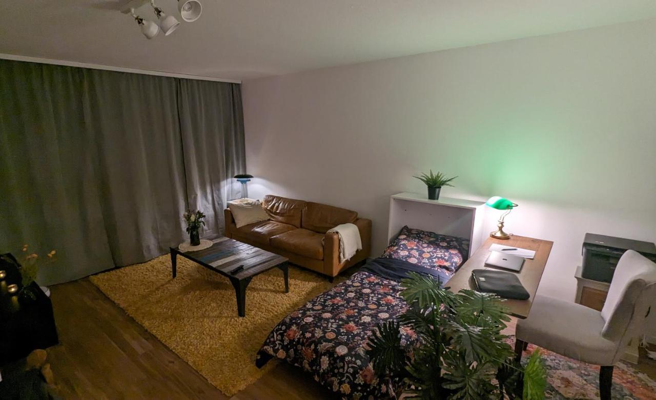 Allroom Modernes Apartment In Unterschleissheim Nur 20 Minuten Nach Muenchen Luaran gambar